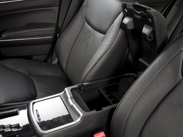 2013 Chrysler 300 C