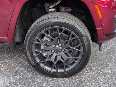 2025 Jeep Grand Cherokee L Summit