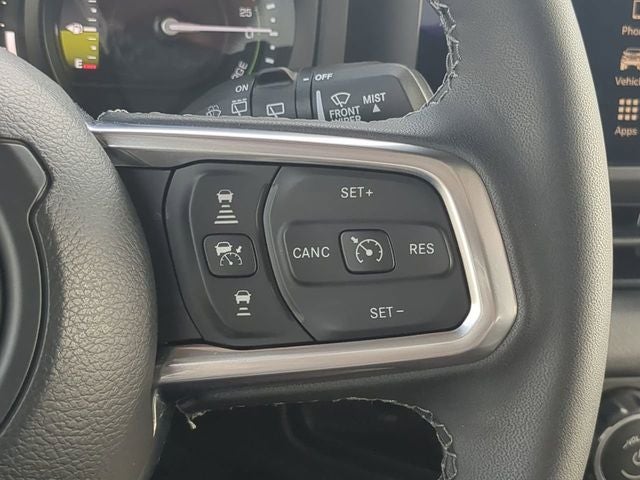 2025 Jeep Wrangler Sahara 4xe