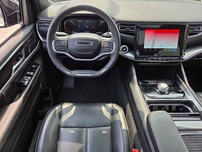 2024 Jeep Wagoneer Base