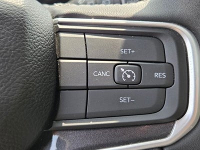 2024 Jeep Wagoneer Base