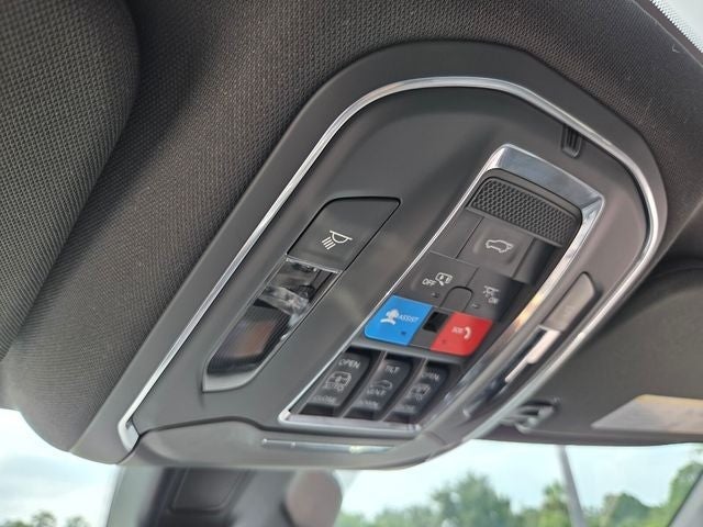 2024 Jeep Wagoneer Base
