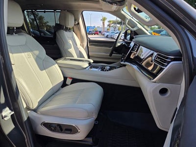 2022 Jeep Wagoneer Series II