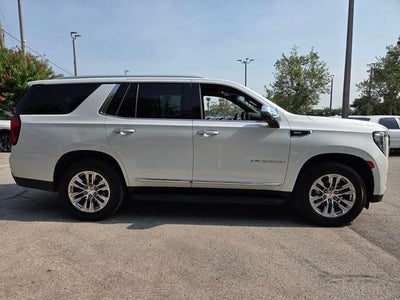 2022 GMC Yukon SLT