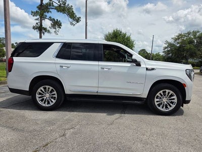 2022 GMC Yukon SLT