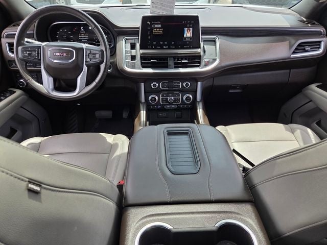 2022 GMC Yukon SLT