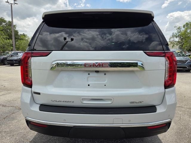 2022 GMC Yukon SLT