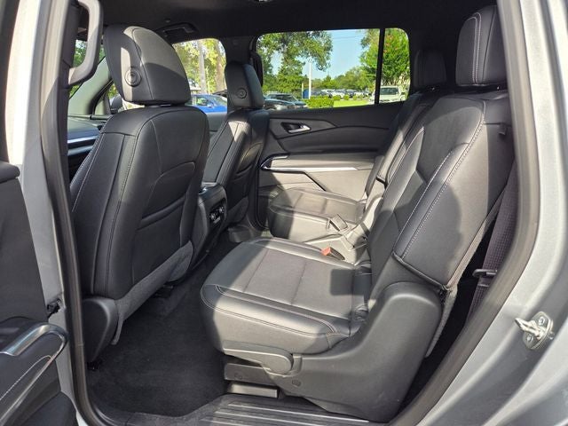 2025 Chevrolet Traverse LT 2LT