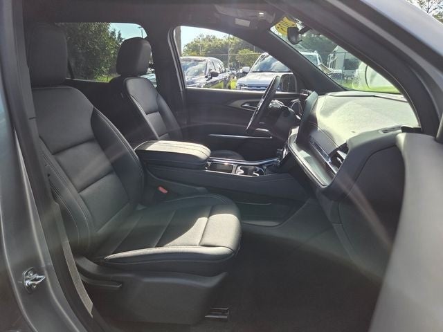 2025 Chevrolet Traverse LT 2LT
