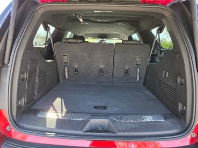 2023 Chevrolet Suburban RST