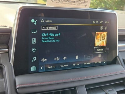 2023 Chevrolet Suburban RST