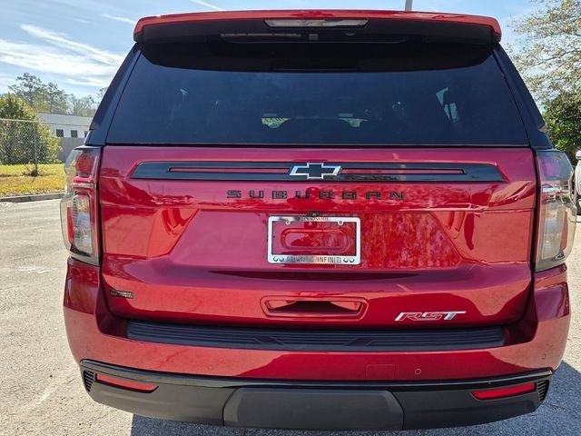 2023 Chevrolet Suburban RST