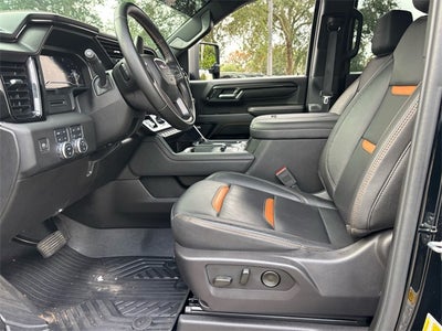 2024 GMC Sierra 2500HD AT4