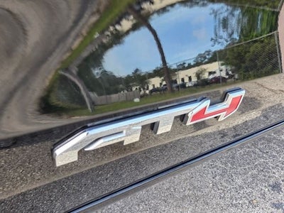 2023 GMC Canyon AT4