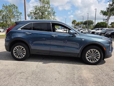 2024 Cadillac XT4 Premium Luxury