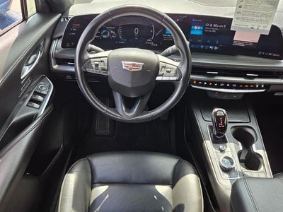 2024 Cadillac XT4 Premium Luxury