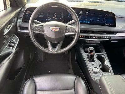 2025 Cadillac XT4 Premium Luxury