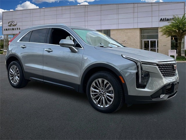 2025 Cadillac XT4 Premium Luxury