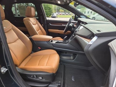 2025 Cadillac XT5 Premium Luxury
