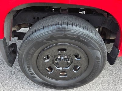 2023 Nissan Frontier S