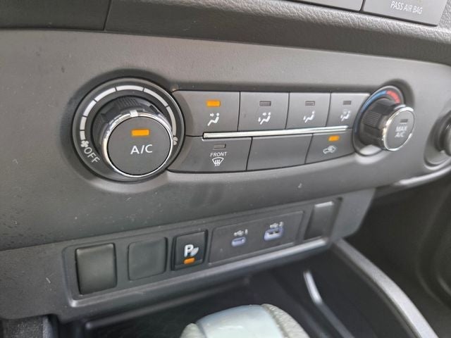 2023 Nissan Frontier S