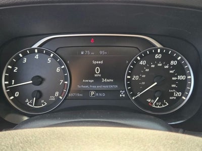 2022 Nissan Frontier SV