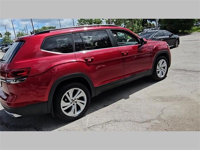 2022 Volkswagen Atlas 3.6L V6 SE w/Technology