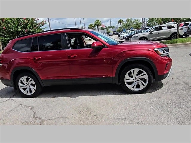 2022 Volkswagen Atlas 3.6L V6 SE w/Technology