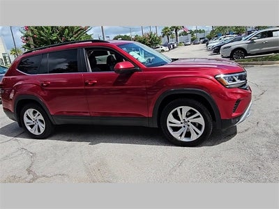 2022 Volkswagen Atlas 3.6L V6 SE w/Technology