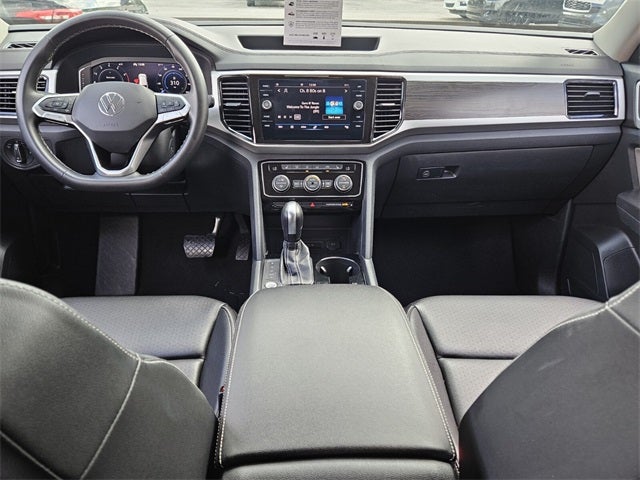 2022 Volkswagen Atlas 3.6L V6 SE w/Technology