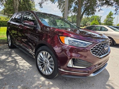 2020 Ford Edge Titanium