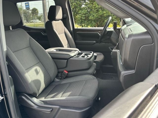 2025 Chevrolet Silverado 1500 LT LT1