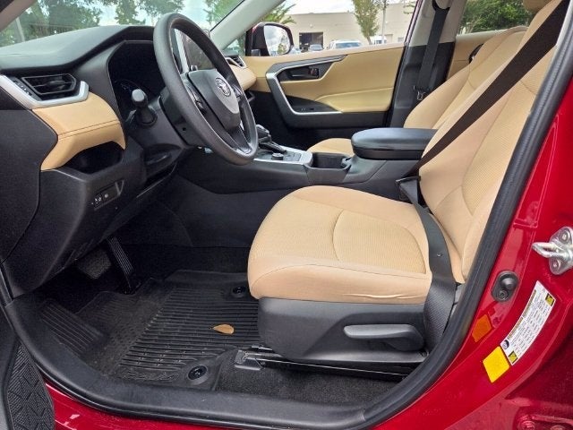 2023 Toyota RAV4 Hybrid LE