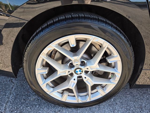 2025 BMW 3 Series 330i