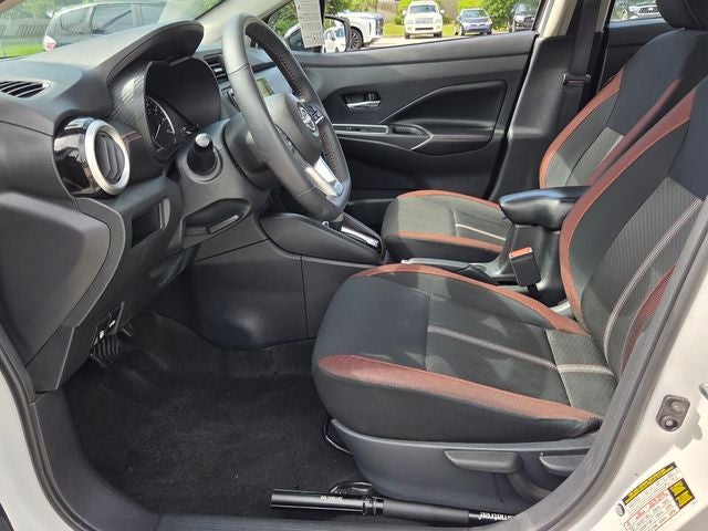 2024 Nissan Versa 1.6 SR