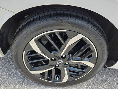 2024 Nissan Versa 1.6 SR