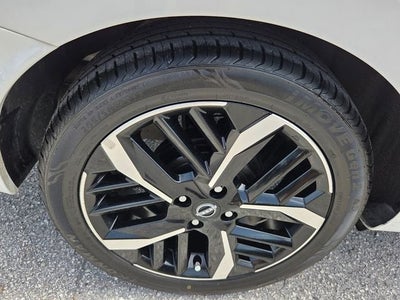 2024 Nissan Versa 1.6 SR