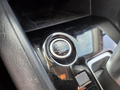 2024 Nissan Versa 1.6 SR