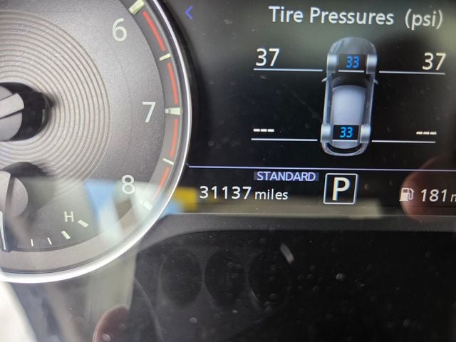 2023 INFINITI QX50 LUXE FWD