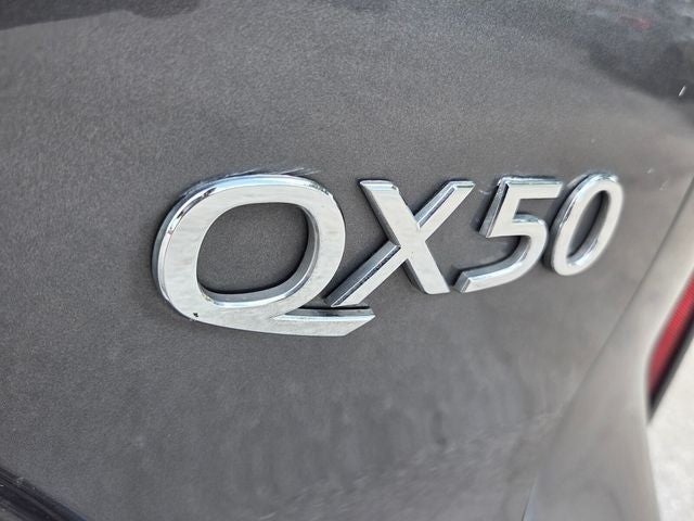 2023 INFINITI QX50 LUXE FWD