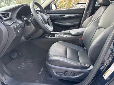 2023 INFINITI QX50 LUXE FWD