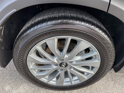 2023 INFINITI QX50 LUXE FWD