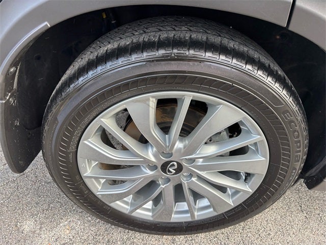 2023 INFINITI QX50 LUXE FWD