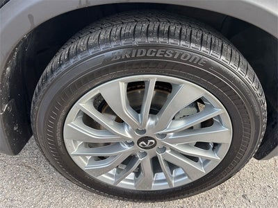 2023 INFINITI QX50 LUXE FWD