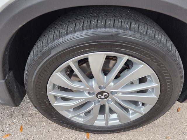 2024 INFINITI QX50 LUXE FWD