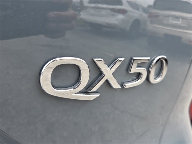2023 INFINITI QX50 LUXE FWD