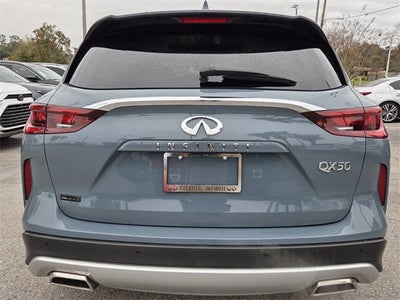 2023 INFINITI QX50 LUXE FWD