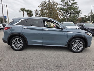 2023 INFINITI QX50 LUXE FWD