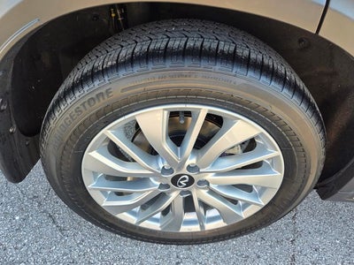 2023 INFINITI QX50 LUXE AWD