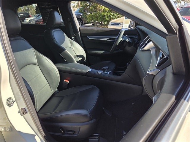 2023 INFINITI QX55 LUXE AWD